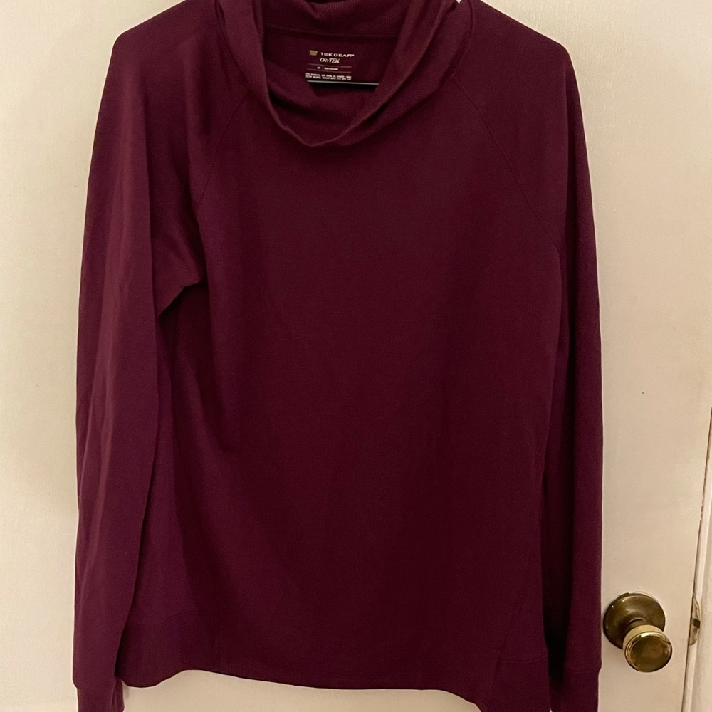 Dry Tek Long sleeve Purple Shirt size M